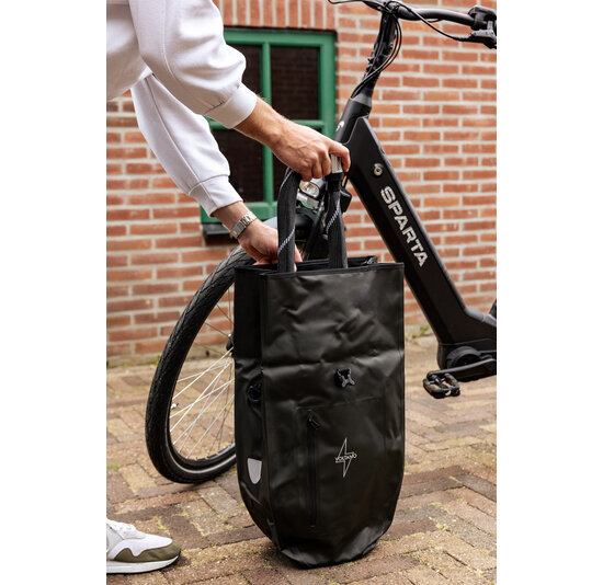 Voltano Luxe Fietstas 28L - Enkele Pakaftas - Zwart - 100% Waterdicht
