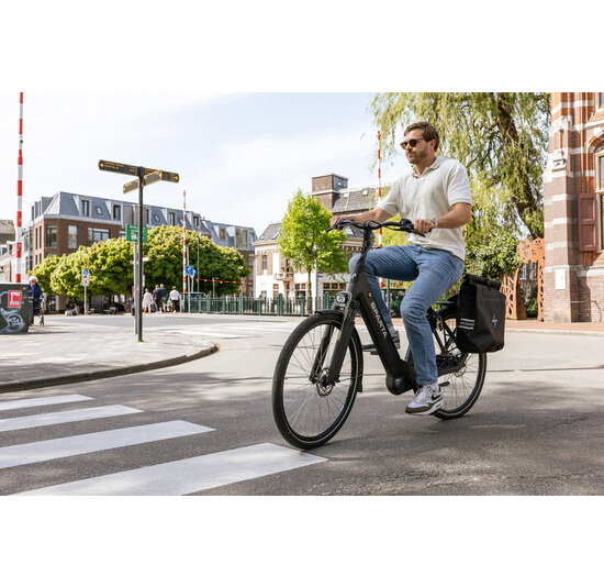 Voltano Luxe E-bike Fietstas 28L - Zwart - Pakaftas Met Laptop vak - 100% Waterdicht