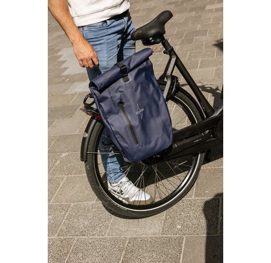Voltano Luxe Fietstas 28L - Enkele Pakaftas - Marine Blauw - 100% Waterdicht