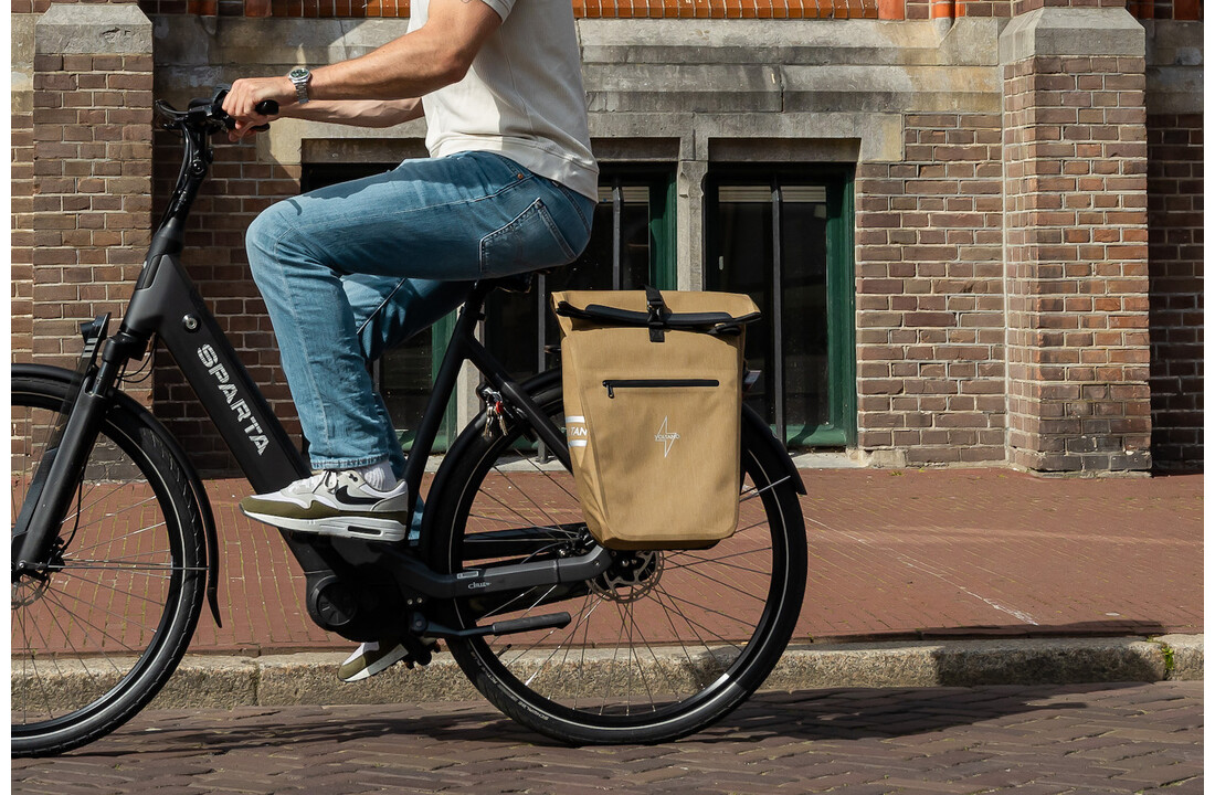 Voltano Luxe E-bike Fietstas 28L - Beige - Pakaftas Met Laptop vak - 100% Waterdicht