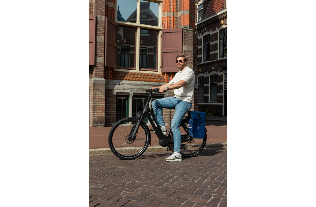 Voltano Luxe E-bike Fietstas 28L - Marine Blauw - Pakaftas Met Laptop Vak - 100% Waterdicht