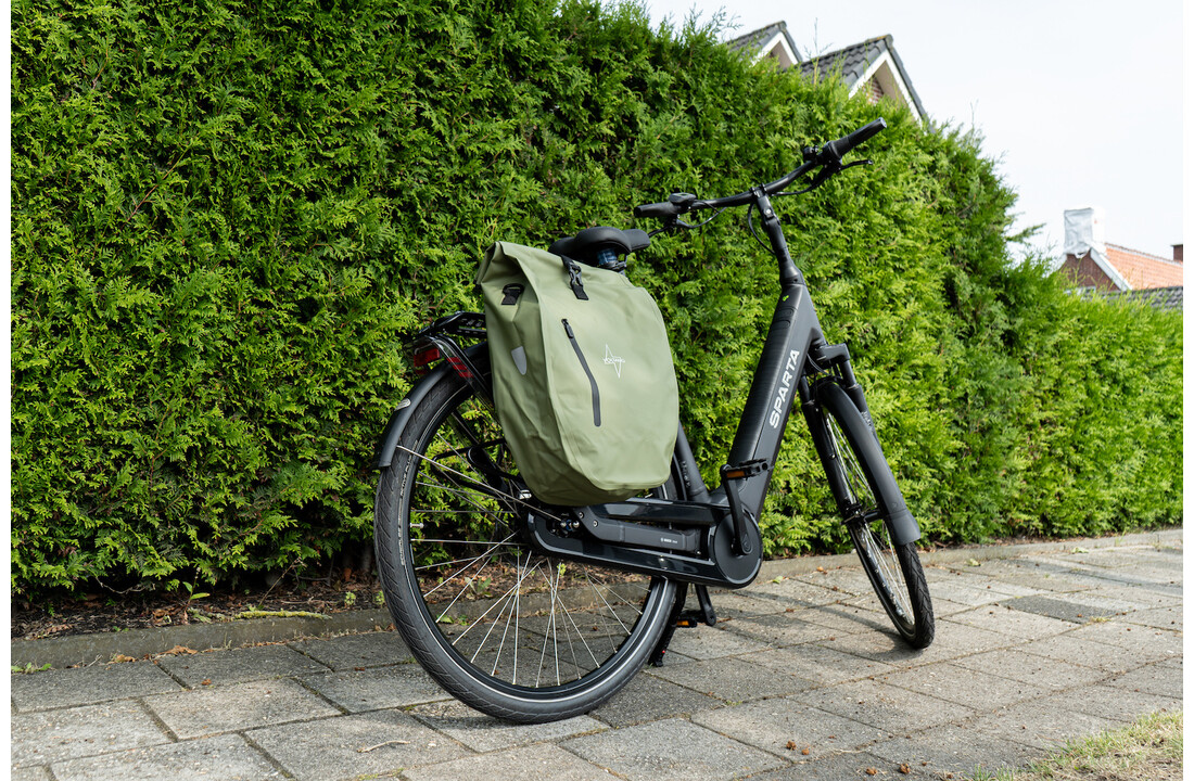 Voltano Luxe Fietstas 28L - Enkele Pakaftas - Mos Groen - 100% Waterdicht