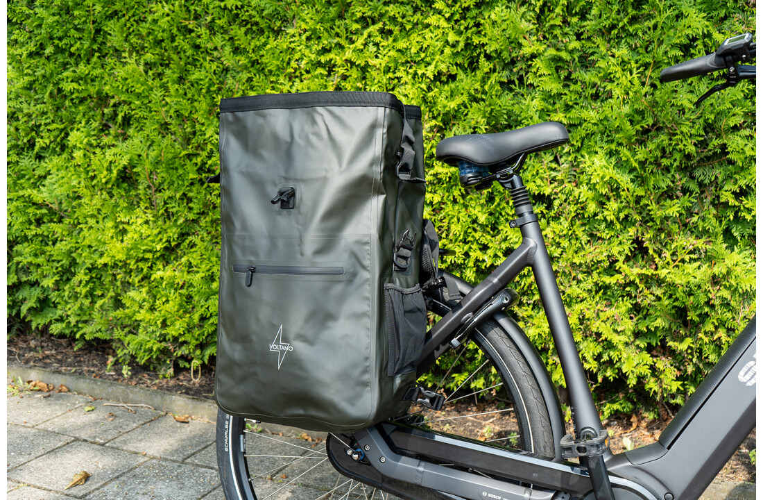 Voltano Luxe Fietstas / Rugtas 28L - Olijf Groen - Enkele Pakaftas - 100% Waterdicht
