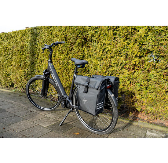 Voltano Dubbele Fietstas Rolltop - Zwart - 48 Liter - 100% Waterdicht