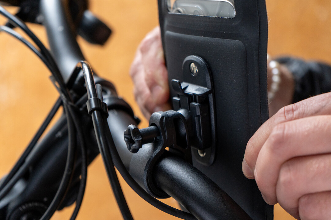 Voltano Telefoonhouder Fiets - Waterdicht - Zwart