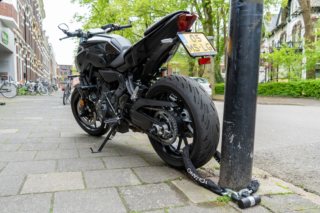 Voltano ART4 Kettingslot Motor Met U-Lock - Zwart - 130 CM -  ART 4 Slot