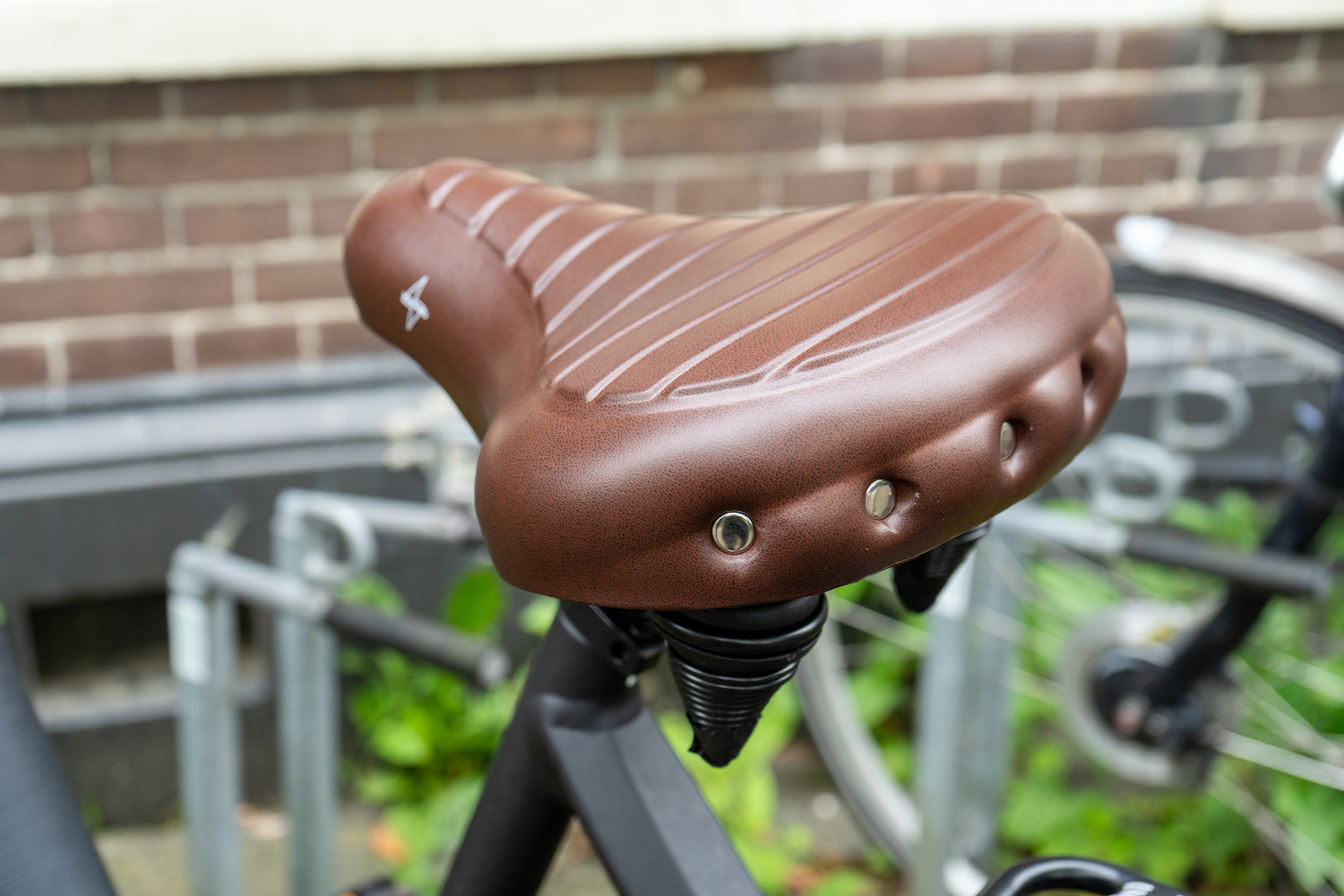 Voltano Drifter Fietszadel Wave 2.0 - Bruin