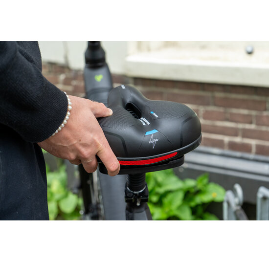 Voltano Fietszadel Met Gelpads - Zwart/Blauw - Unisex - Gratis Zadelstrop