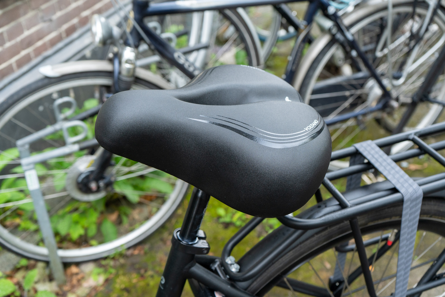 Voltano XXXL Fietszadel - Medicus - Zwart - Uitsparing