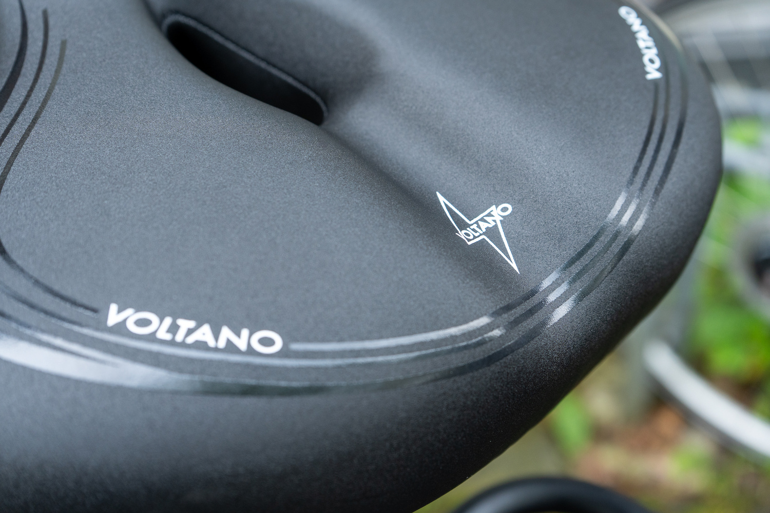 Voltano XXXL Fietszadel - Medicus - Zwart - Uitsparing