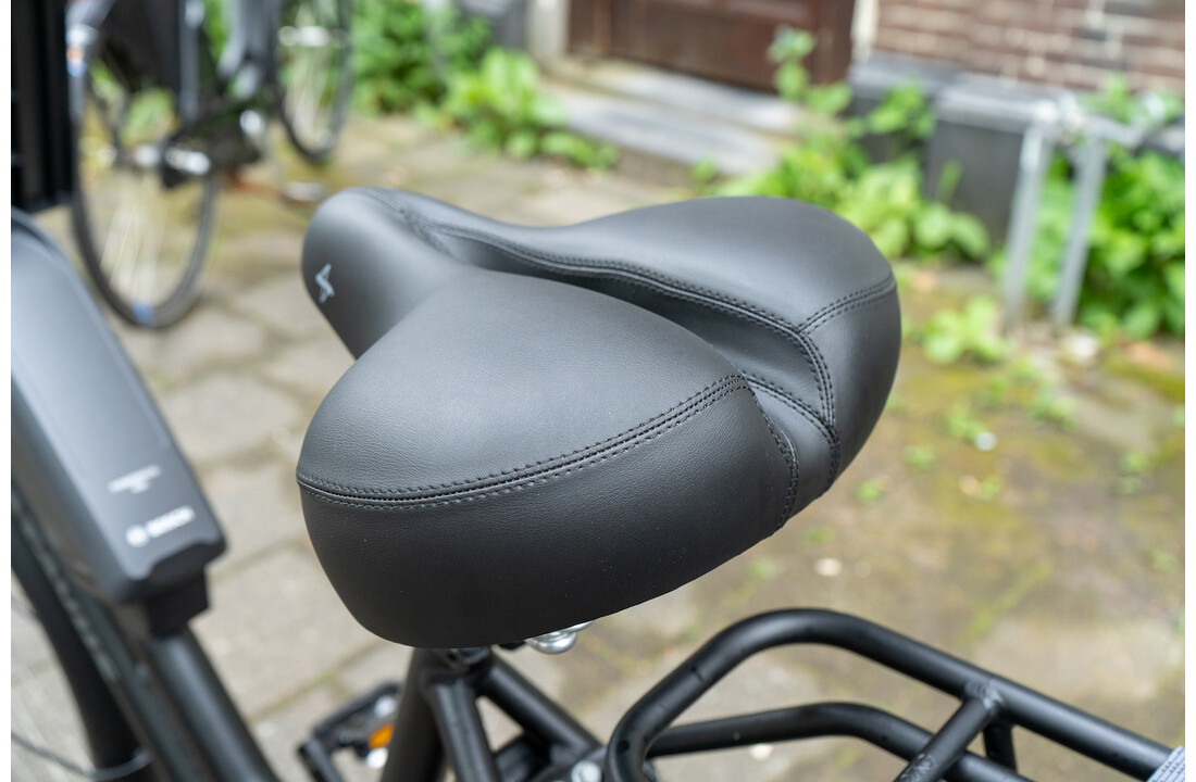 Voltano XXXL Fietszadel - Big City - Zwart - Uitsparing