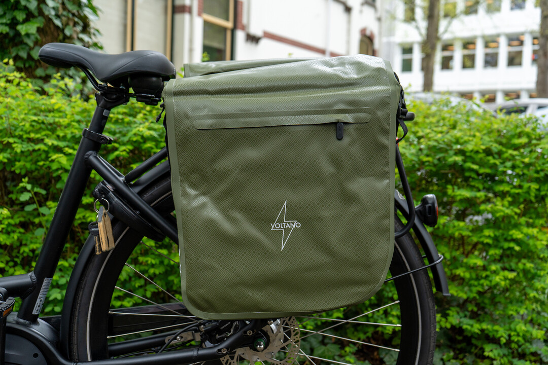 Voltano Dubbele Fietstas Rolltop Urban Green - 48 Liter - 100% Waterdicht