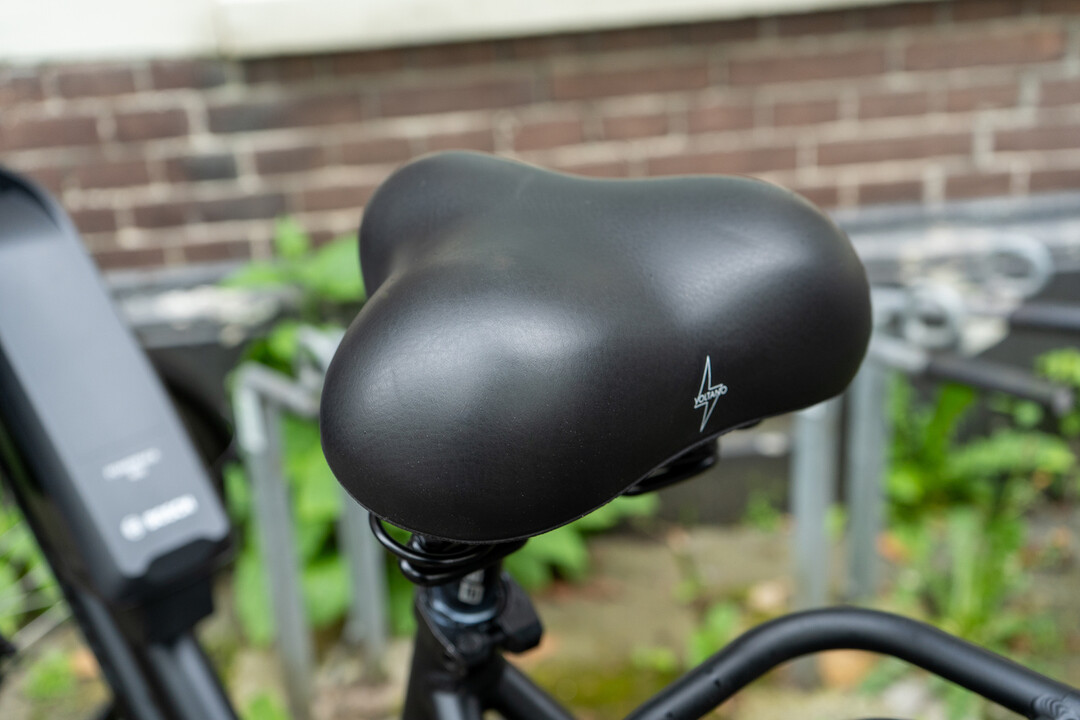 Voltano Rocky zadel / Fietszadel Met Punt - Zwart