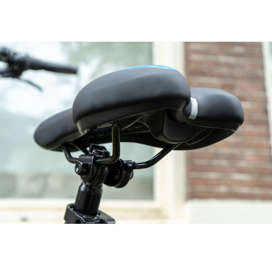 Voltano Gel Fietszadel Met Uitsparing - Zwart / Blauw - Trekking - Incl. Zadelstrop - Unisex