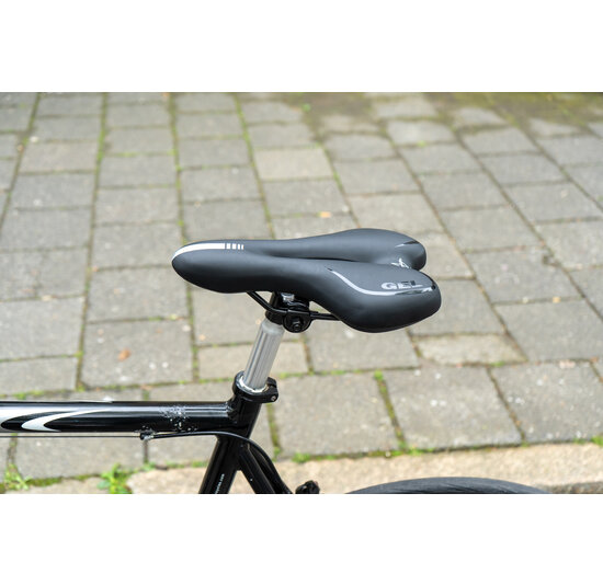 Voltano Gel Fietszadel Met Uitsparing - Zwart - Trekking - Incl. Zadelstrop - Unisex