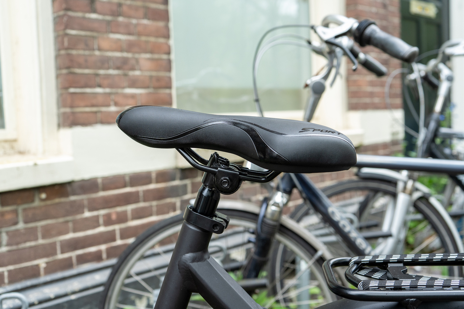 Voltano Sport Fietszadel – Zwart - Gel - Trekking Zadel