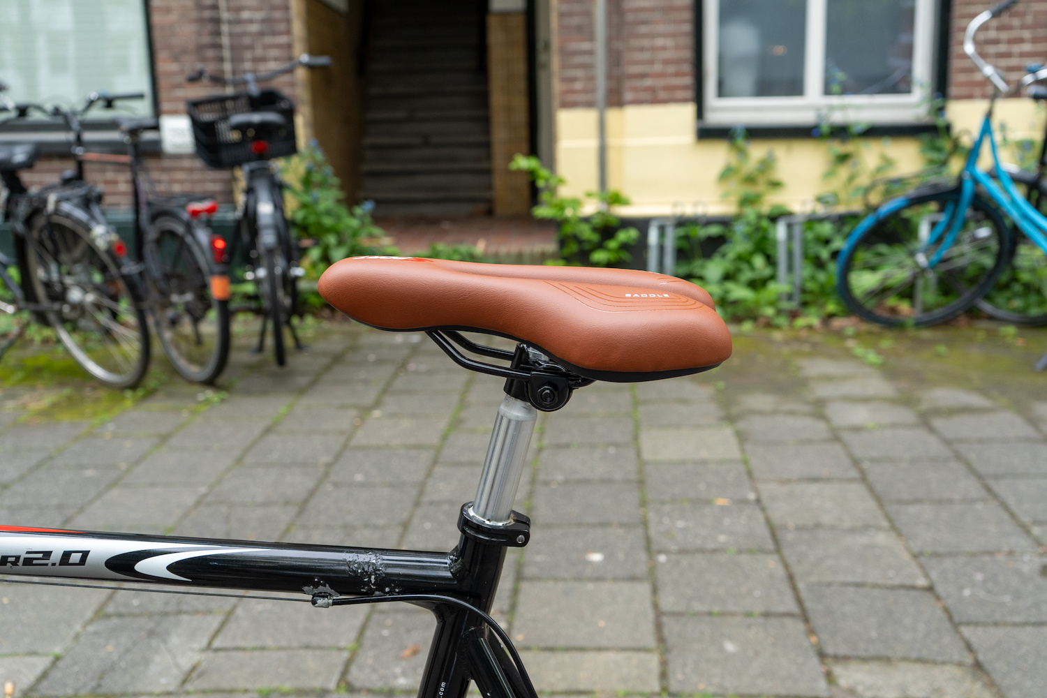 Voltano Sport Trekking Fietszadel - Unisex - Bruin