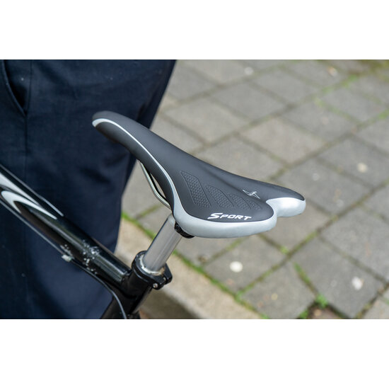 Voltano Race / MTB Fietszadel – Zwart / Zilver - Unisex