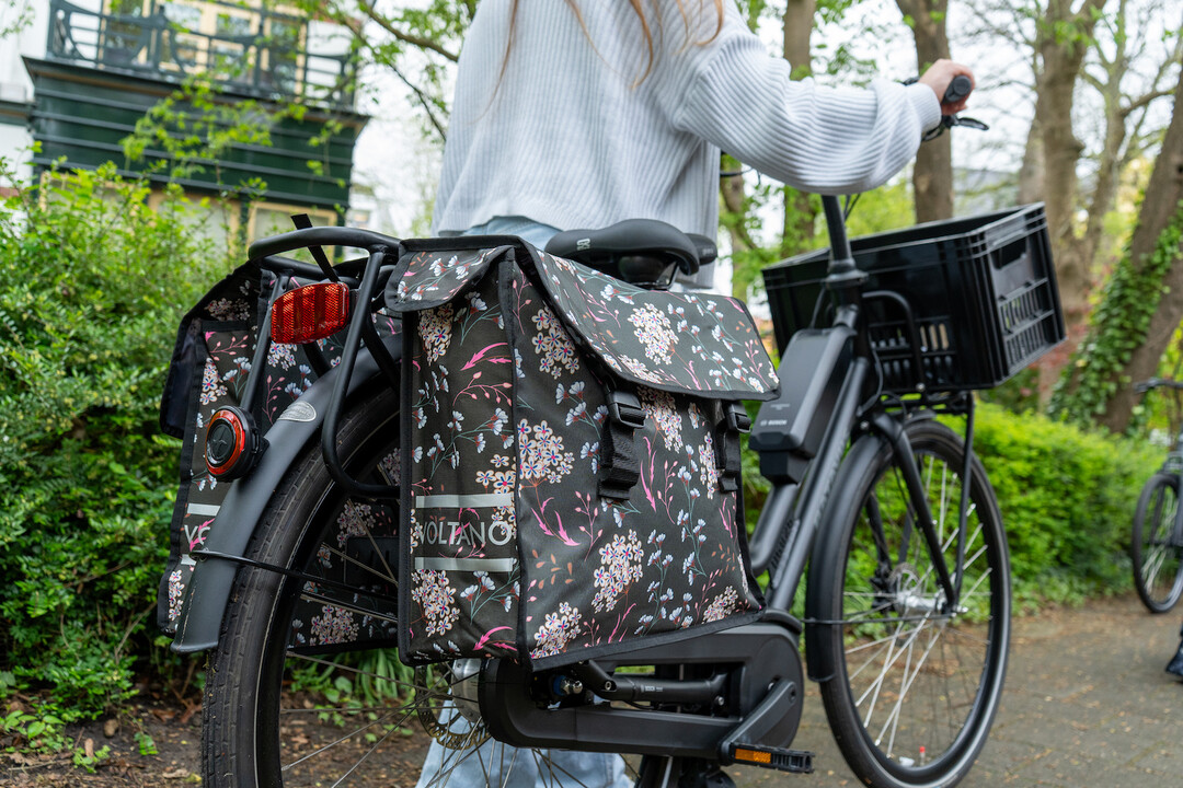 Voltano Dubbele Fietstas Pink Elegance - 38 Liter - Waterdicht Polyester