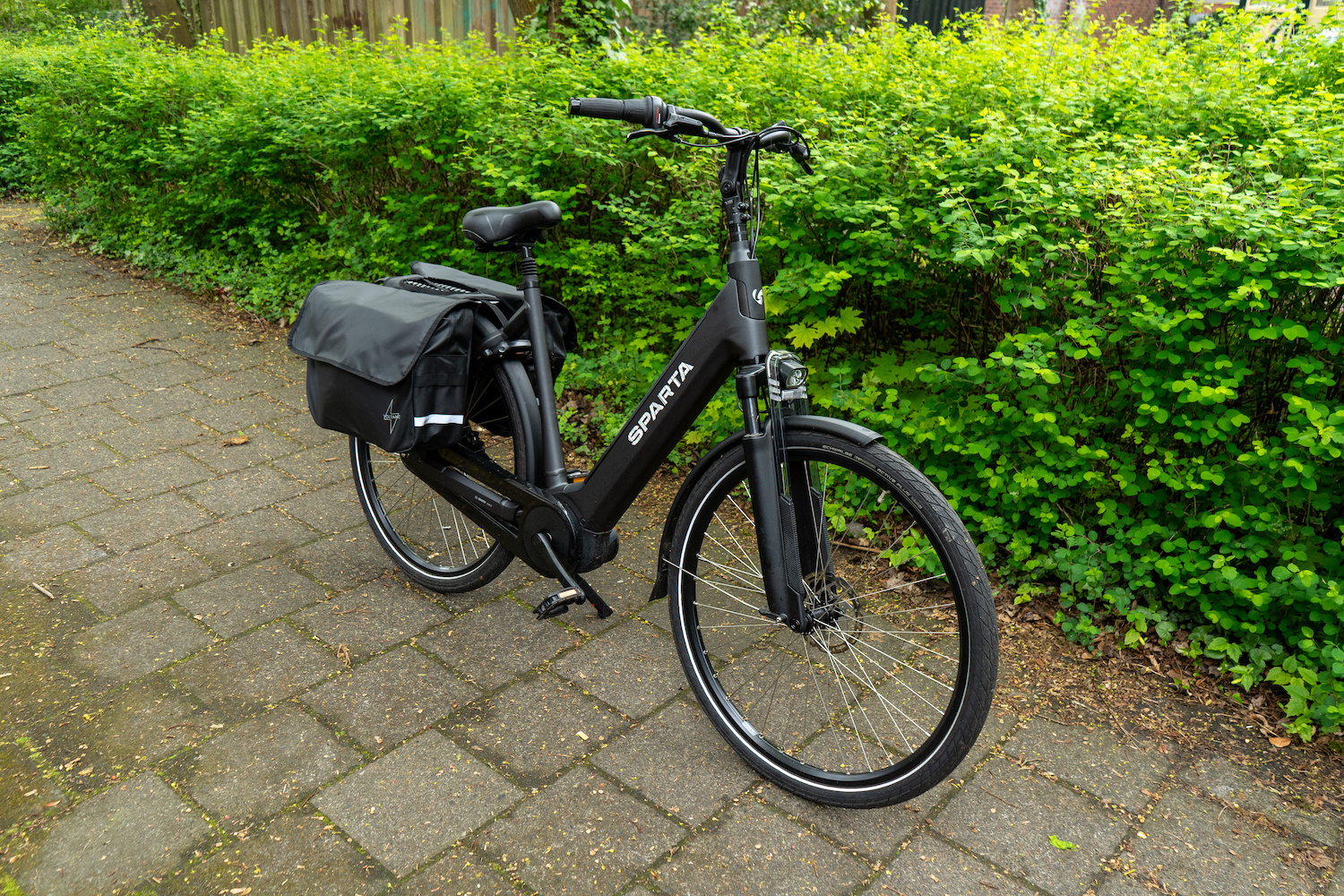 Voltano Luxe Dubbele Fietstas XL - Zwart - 44 Liter - 100% Waterdicht