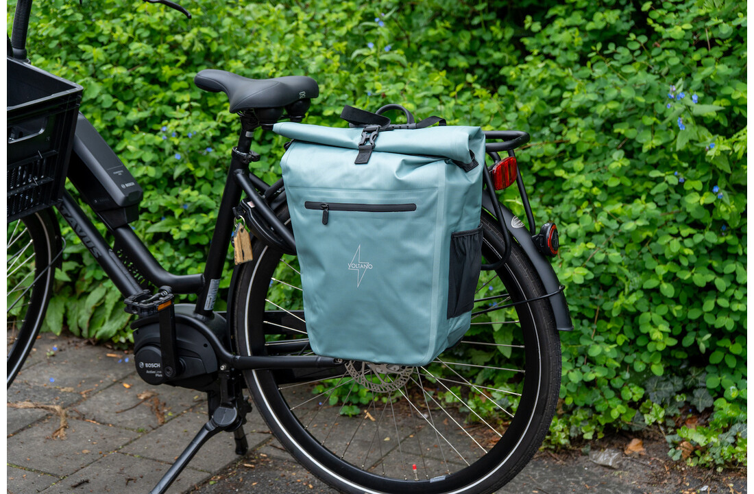 Voltano Luxe E-bike Fietstas 28L - Ice Blauw - Pakaftas Met Laptop Vak - 100% Waterdicht