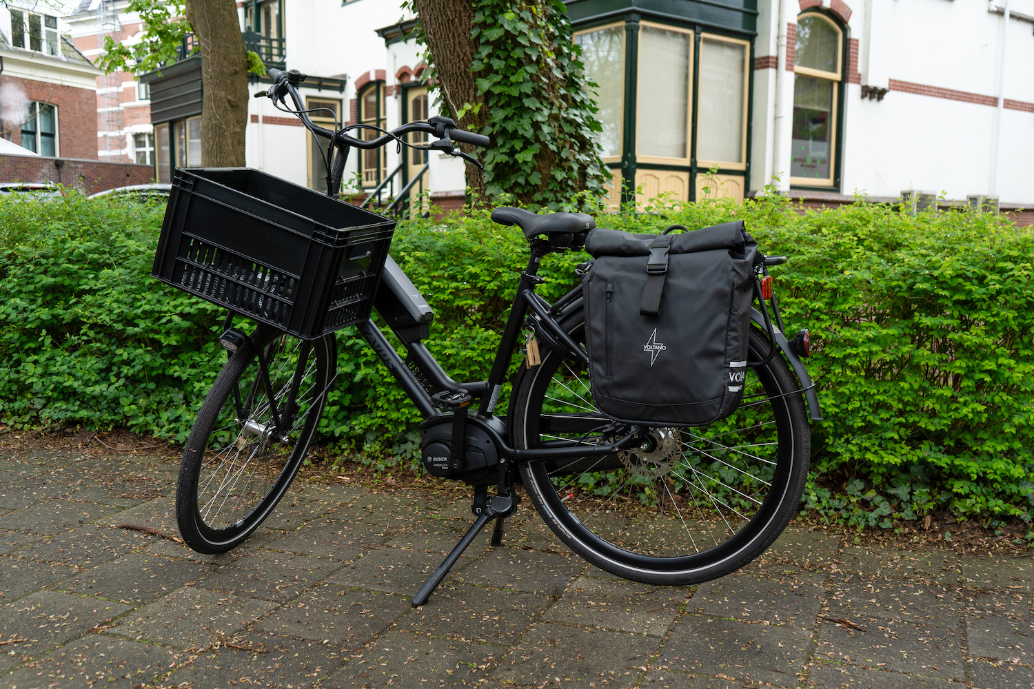 Voltano Journey Luxe Fietstas 28L - Zwart - Laptopvak - Enkele Pakaftas