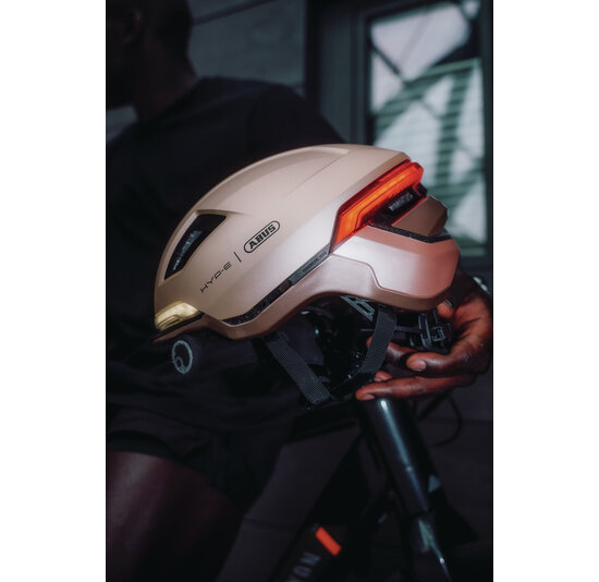 Abus HYP-E Pedelec Fietshelm - Champagne Gold