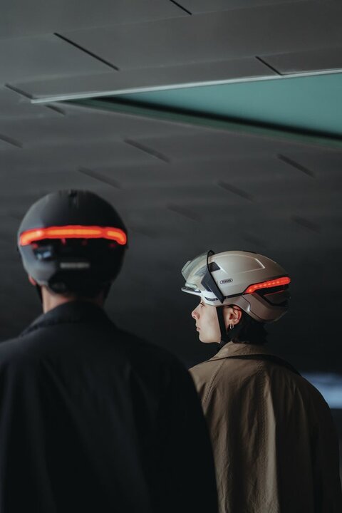 Abus HYP-E Pedelec Fietshelm - Signal Yellow