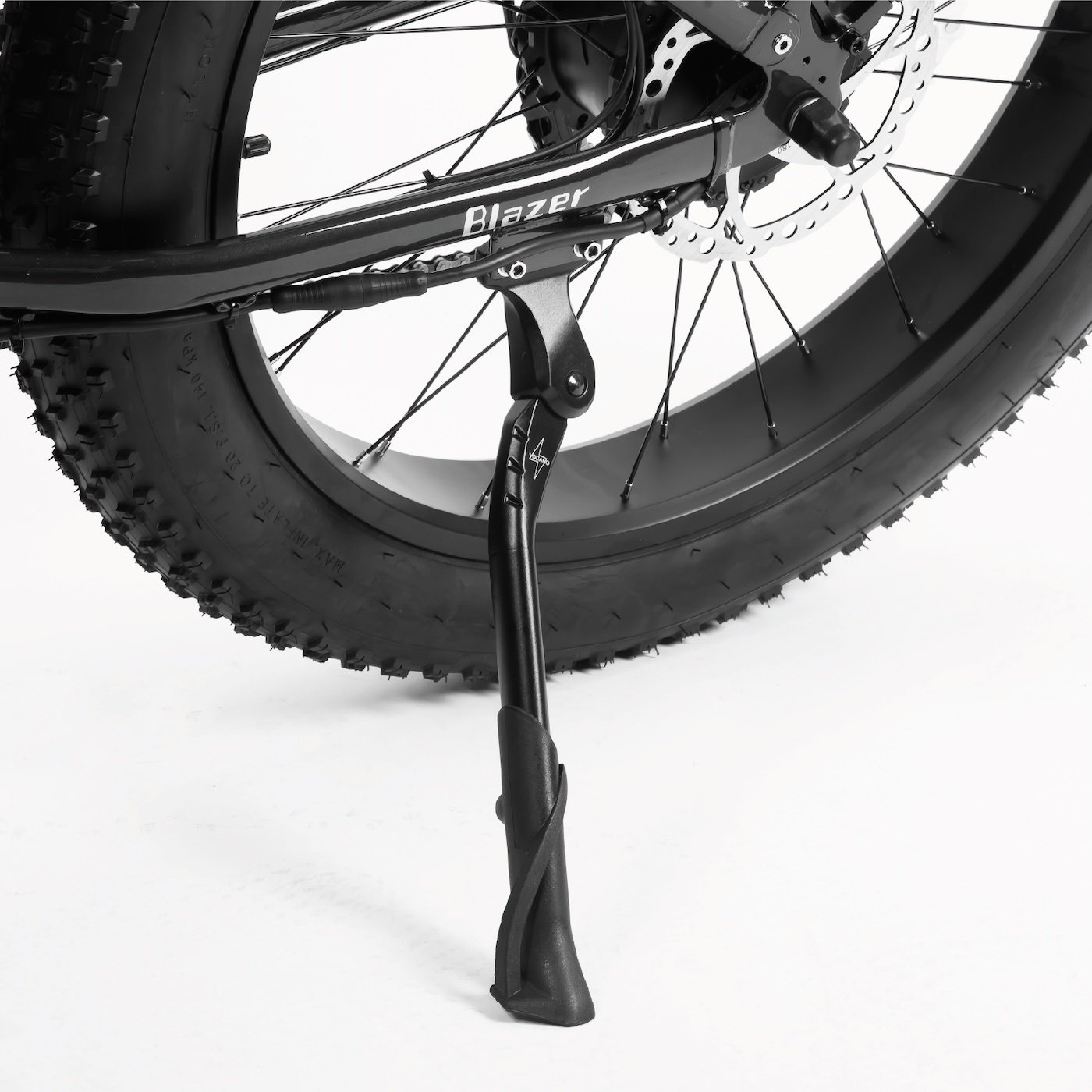 Voltano Enkele Fietsstandaard Verstelbaar - 24'' t/m 28'' - 40 MM Montage