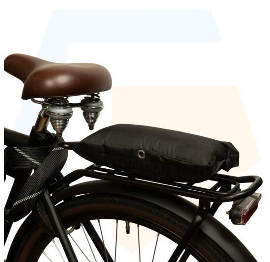 NietVerkeerd FAT Bagagedragerkussen - Zwart