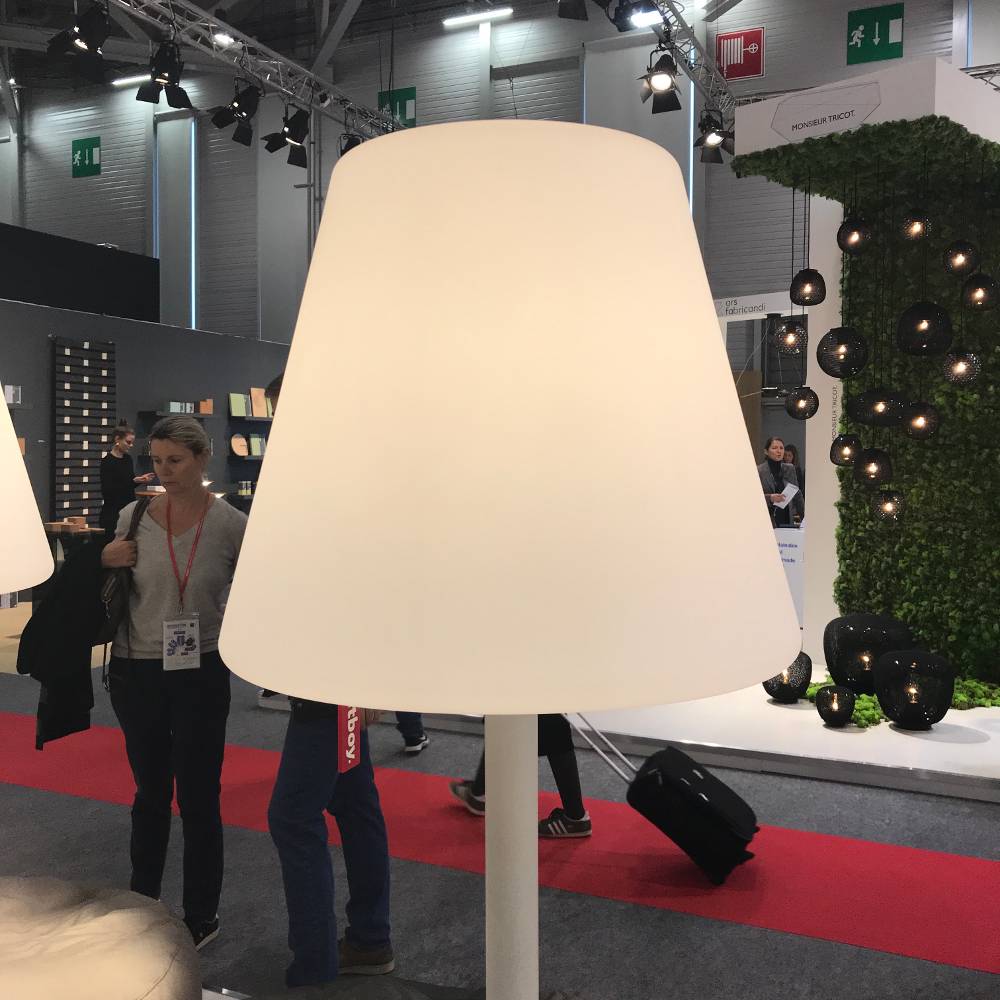 Edison the Giant Lamp - gris clair