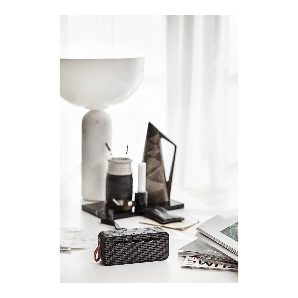 aMove | the Black Edition