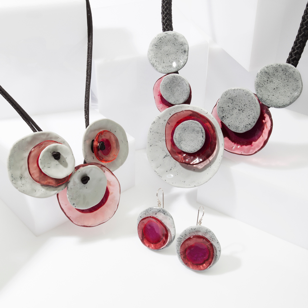 Collier grey/pink | Dok Mai