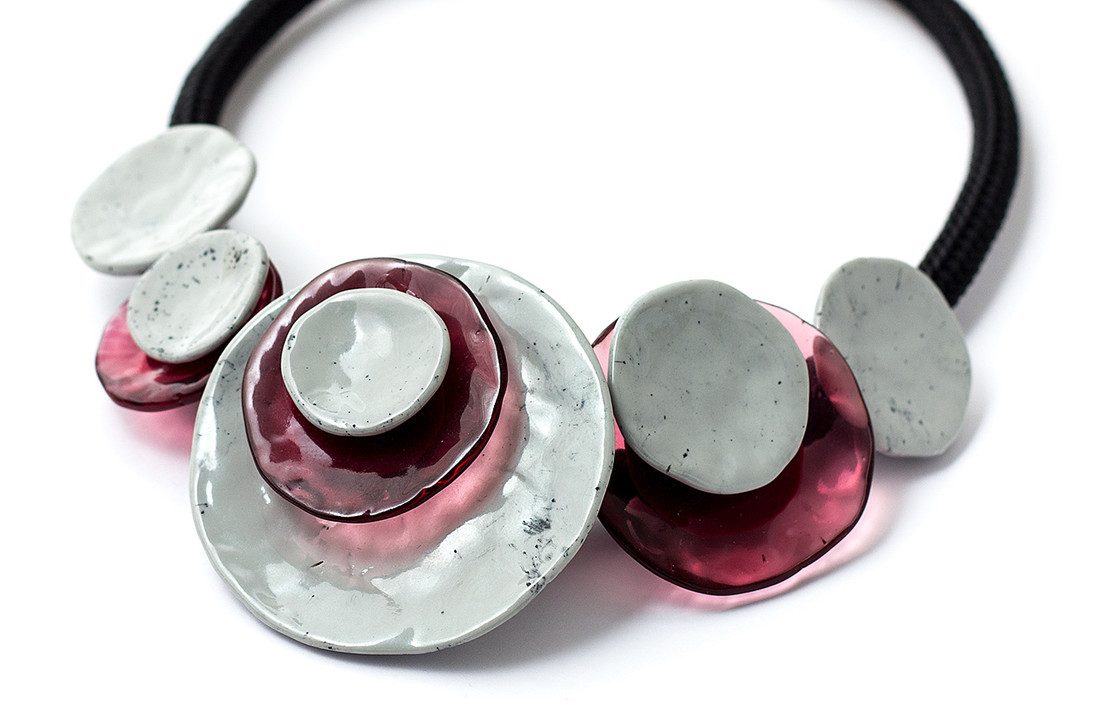 Halsketting grey/pink | Dok Mai
