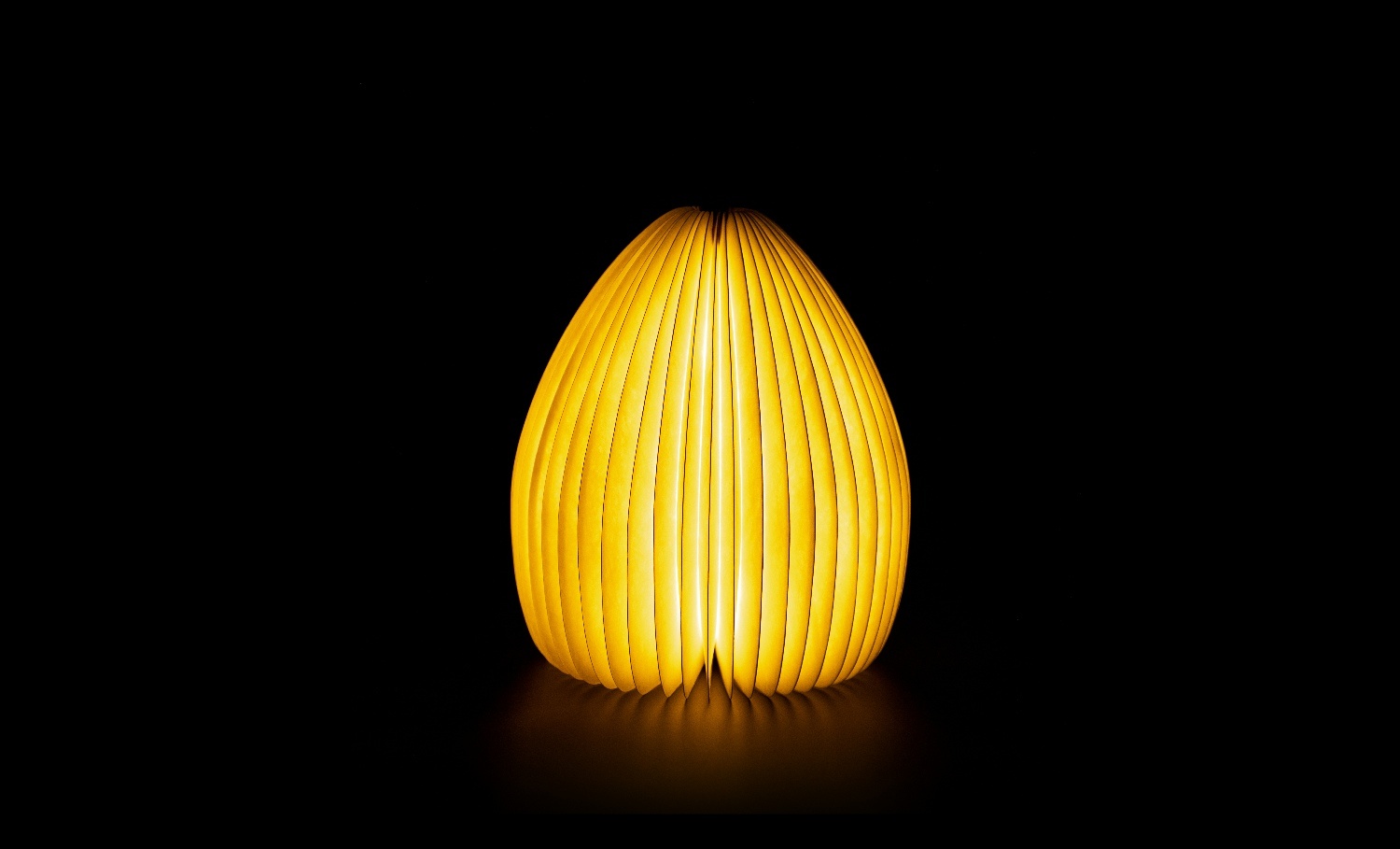 Gingko Smart Vase Light | Bamboo
