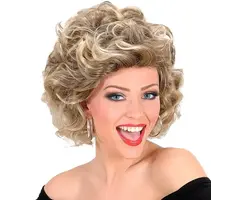 Olivia Pruik / Blond Krullend