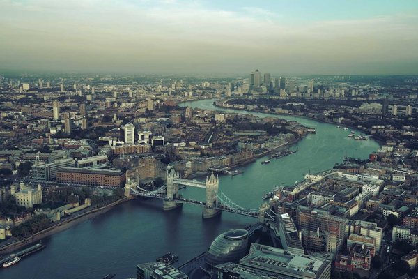 Steden behang London River View, afwasbaar