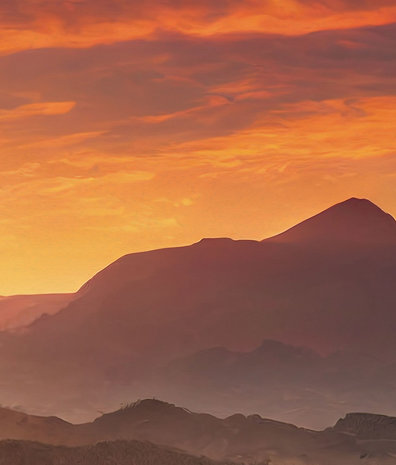 Landschap behang Summit Twilight Glow, afwasbaar Landschap behang Summit Twilight Glow, afwasbaar