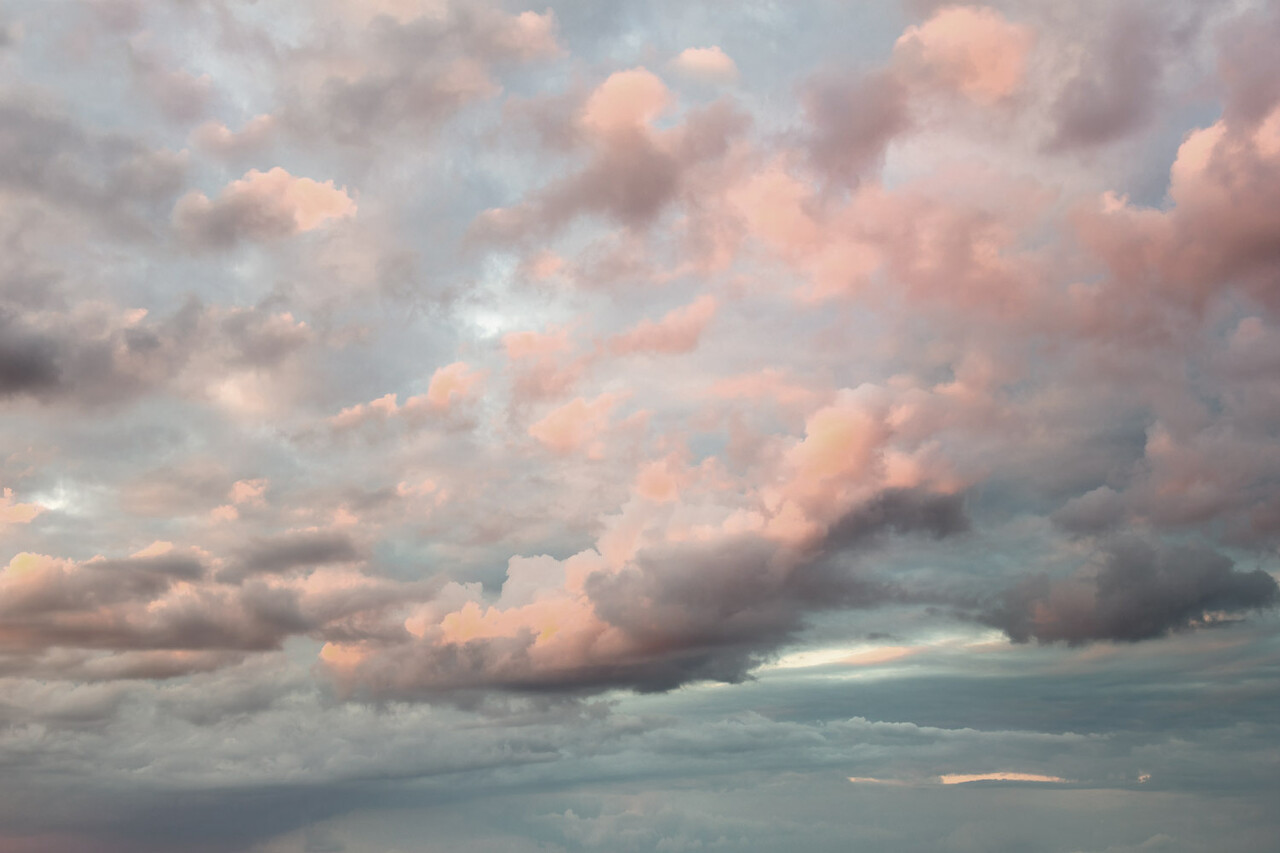 Wolken behang Sunlit Cloudscapes, afwasbaar