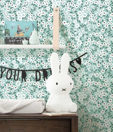 Children's wallpaper flowers Minty Meadow Bliss, washable Children's wallpaper flowers Minty Meadow Bliss, washable