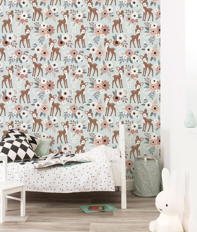 Kindertapete Retro Deer Delight, pastell, waschbar Kindertapete Retro Deer Delight, pastell, waschbar