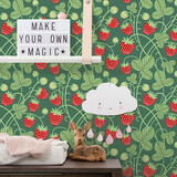 Kinderbehang Strawberry Fields, groen, afwasbaar Kinderbehang Strawberry Fields, groen, afwasbaar