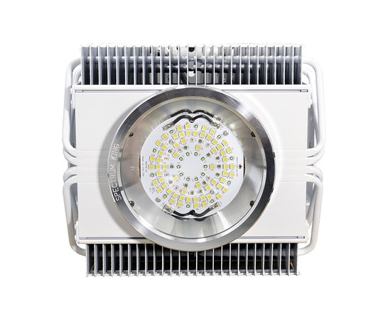 Spectrum King SK 402+ 120˚ White 460w + Dimmer Spectrum King SK 402+ 120˚ White 460w + Dimmer