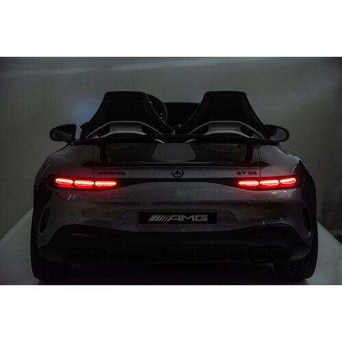 Mercedes kinderauto Mercedes AMG GT63 XXL Kinder-Elektroauto 2-Sitzer 24V Grau Mercedes kinderauto Mercedes AMG GT63 XXL Kinder-Elektroauto 2-Sitzer 24V Grau