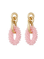 Gouden oorbellen met roze kralen - ovaal