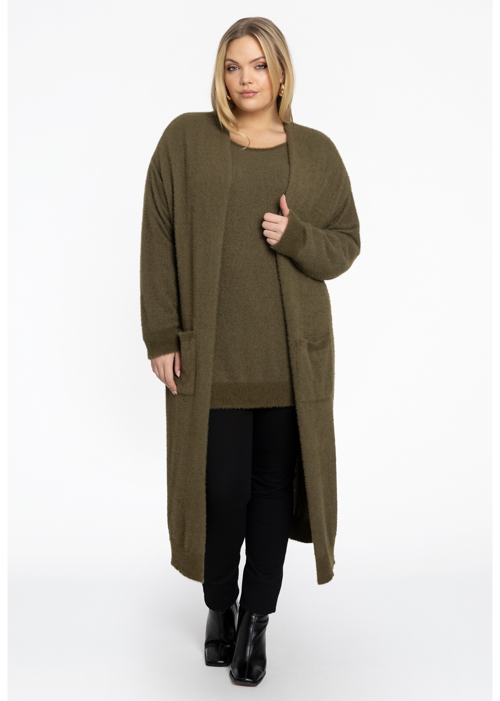 Yoek Cardigan peloso olive