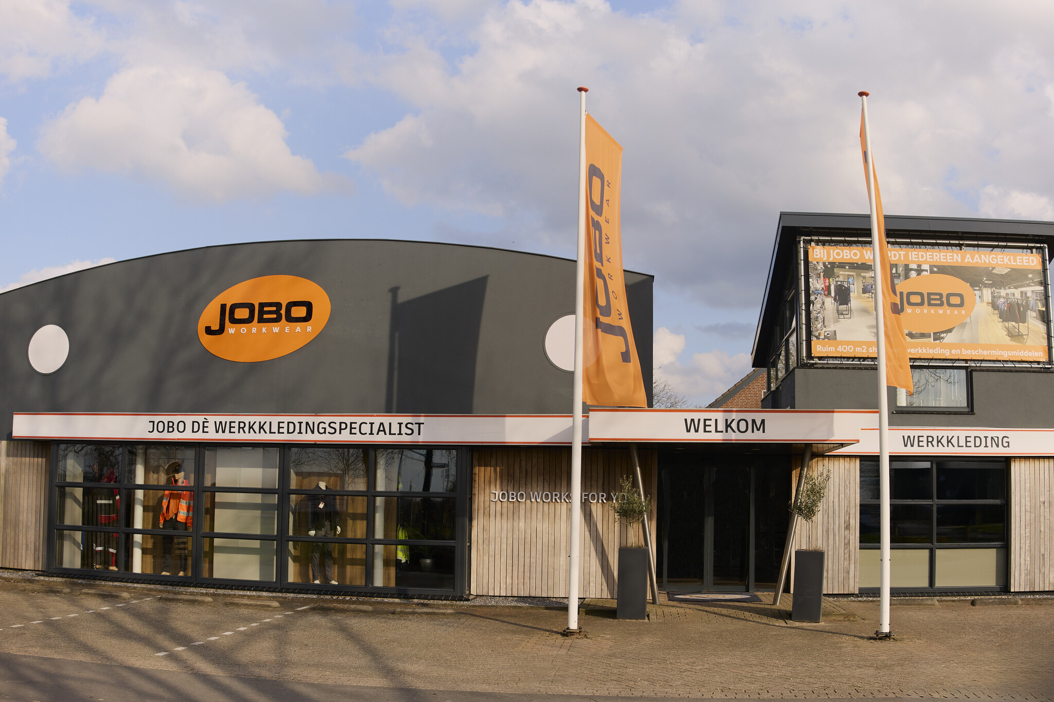 De Perfecte Werkkleding voor Elke Professional: Ontdek Jobo Workwear