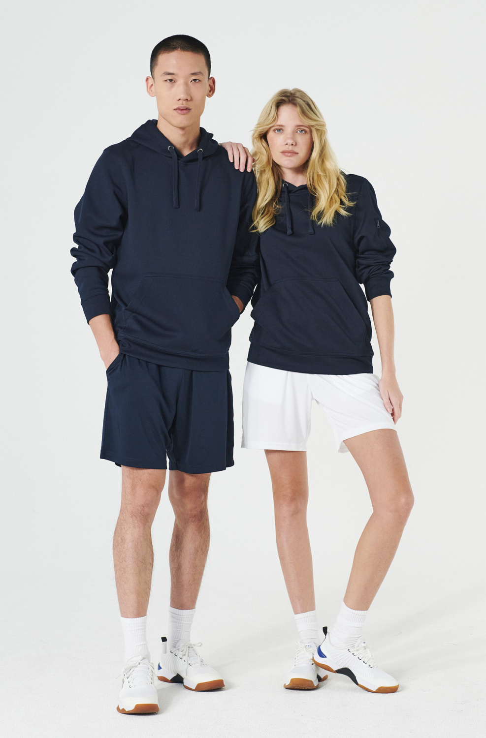 Basic Active hoody unisex sweater met capuchon