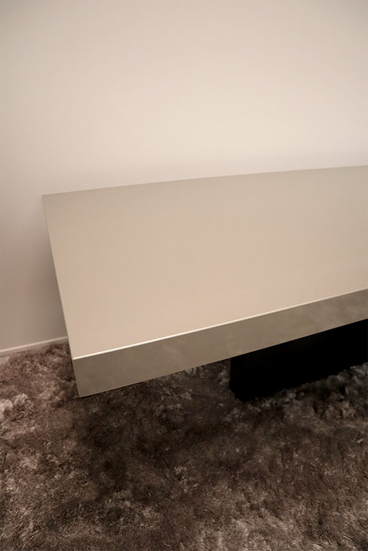 Royal Dining Table-2