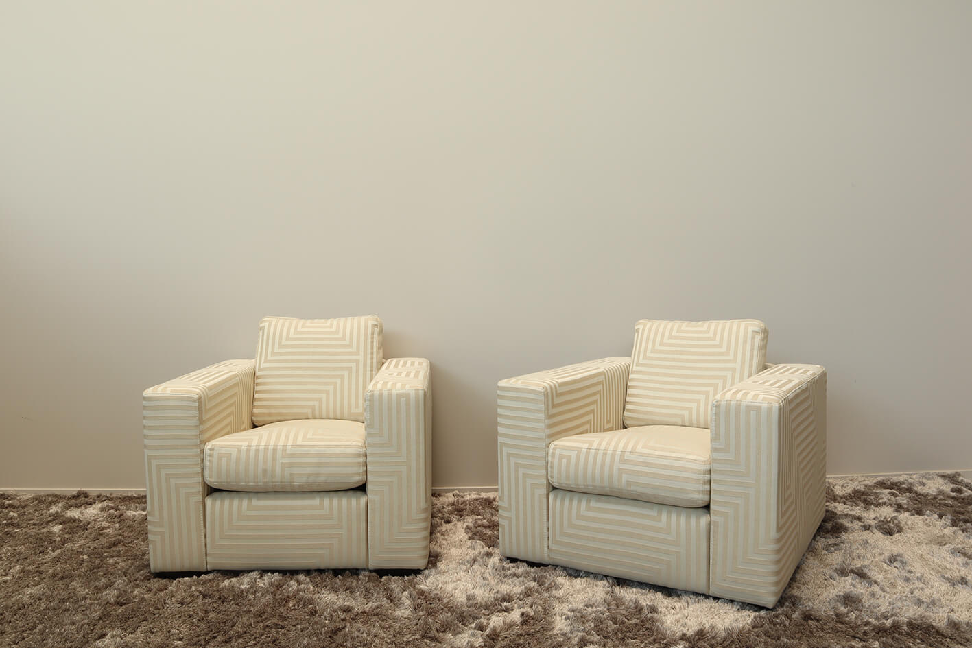 David Normal Loveseat-1